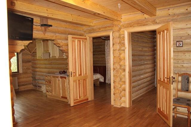 Privatna Sadiba Chalet Oryavchyk Extérieur photo